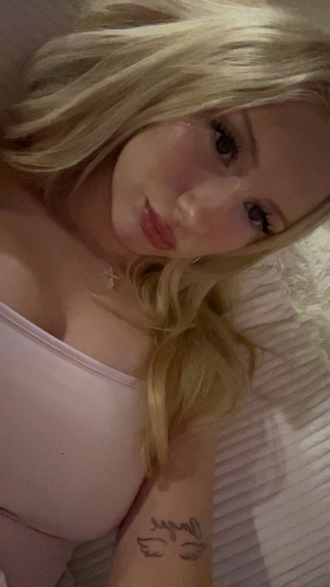 Bow2angel's tweet photo. You are literally so fucking addicted 

You got paid…
But you’ll never get laid.

It’s time to goon your checks to my bratty scamtits 

Silly pathetic loser freak

#Catfishfindom #humiliation #walletdrain #finsub #booty  #worship #lingerie #hypnosis #humanatm #cashcow #paypig https://t.co/mxYg62L3Et