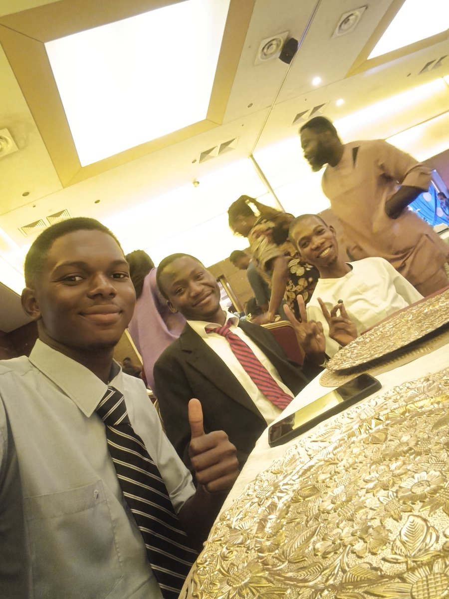 MubarakIpadeola's tweet photo. CONNECTION gets you in the room.

connection tells you where the room is.

Sometimes, a conference is not just about what you learn, but who you meet and what they expose you to.

One conversation can change your direction. https://t.co/WpQdO4FNPZ