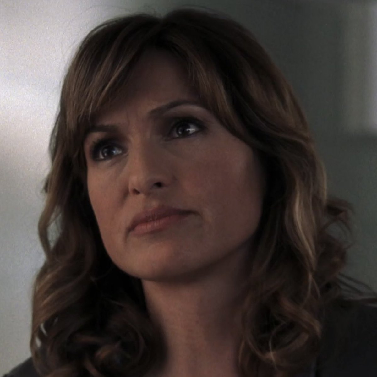 embens0n's tweet photo. today i am thinking about livs season 8 curls https://t.co/BLCglspBVI