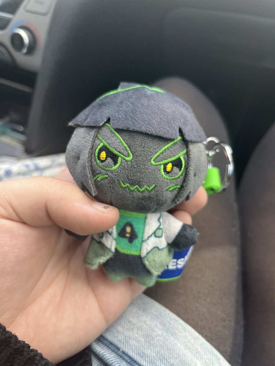 W4nd3ring_Ghost's tweet photo. took phi to the store with me, my collection grows
#phisnap https://t.co/YnUHPn5NCb
