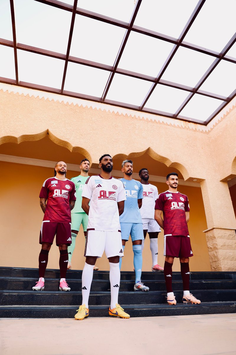 AlFaisaly's tweet photo. تاريخٌ يُحكى وعشقٌ يُرتدى 📸
#عنابي_سدير | #New_Kit https://t.co/Paz5jP4eZx