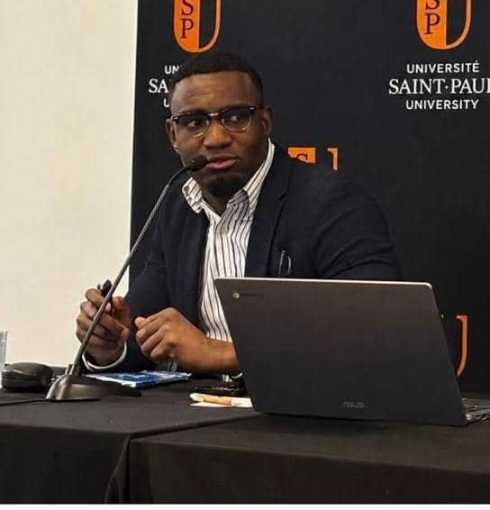 chimen_verite's tweet photo. Le politologue Mathias Devert vient de rejoindre l'Université de St Paul en tant qu'assistant de recherche, dans le cadre d'un projet financé par le Conseil de recherches en sciences humaines du Canada (CRSH), un organisme de recherche très prestigieux du gouvernement canadien. https://t.co/FsfJqsQWAT
