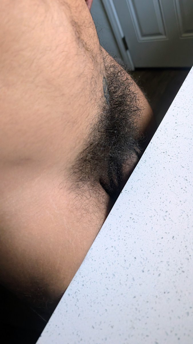 Gusit4me's tweet photo. 🥴My first 100 xfollowers in 5 years https://t.co/2Qsna0yBgl