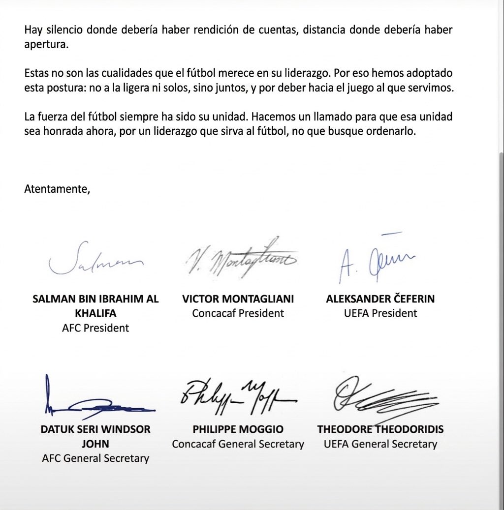 LuisOmarTapia's tweet photo. #Fútbol2Day - 📄 

El mensaje de CONCACAF, UEFA y AFC a Gianni Infantino es muy claro. Se le está dando la oportunidad de renunciar y dejar su cargo con dignidad. Tiene la oportunidad de irse ahora y no buscar la reelección en marzo.

Carta conjunta firmada por Victor Montagliani, Aleksander Čeferin y Sheikh Salman bin Ibrahim Al Khalifa.