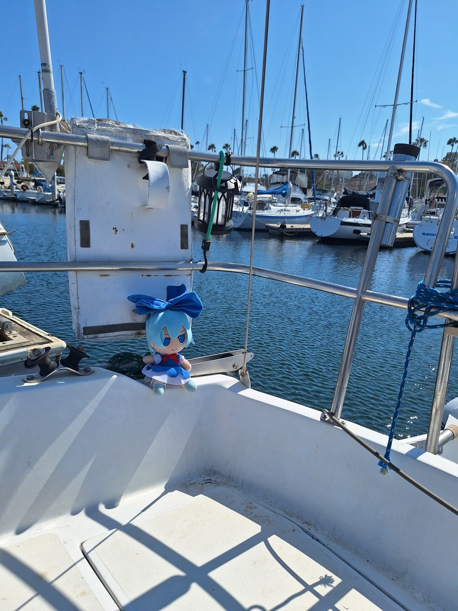 kapootish's tweet photo. She owns a boat. https://t.co/4hTehi0yse