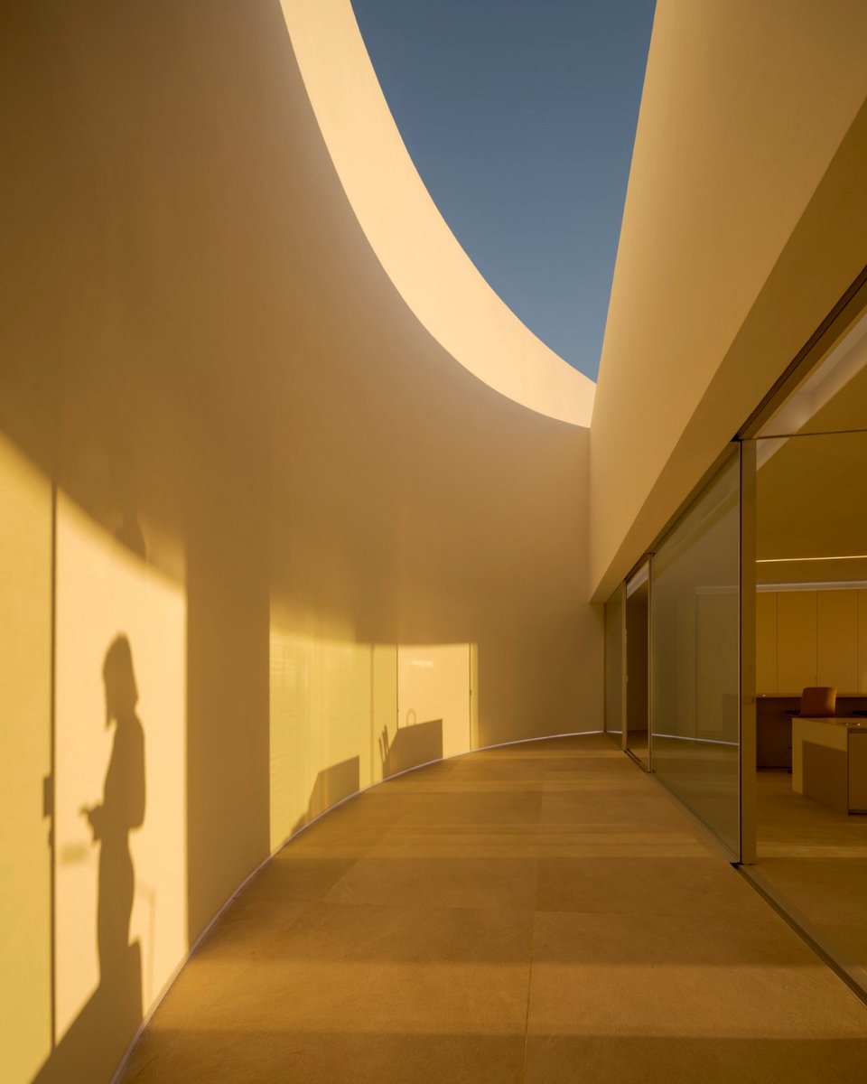 4AAAAart's tweet photo. House in Las Rozas by Fran Silvestre Arquitectos

Madrid, Spain 🇪🇸 https://t.co/OSlM0lUioG
