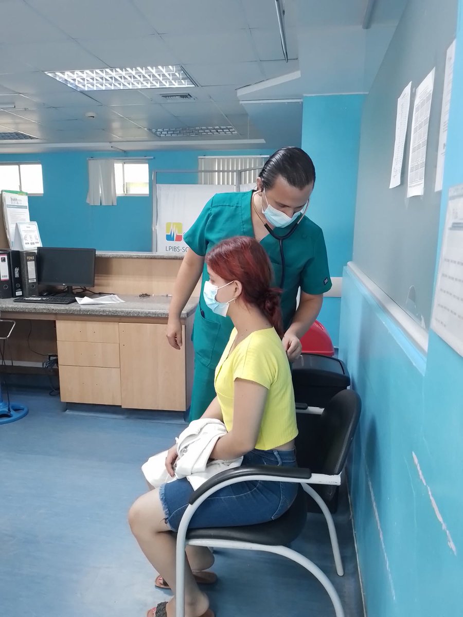 DPS_LosRios's tweet photo. #LosRíos | En 17 establecimientos ofertamos servicios de primer y segundo nivel de atención, en el marco del Feriado Nacional. Así, @Salud_Ec activa sus planes de contingencia, para garantizar el derecho a la salud de manera universal y gratuita a la población fluminense. https://t.co/8w3X0HFfEs