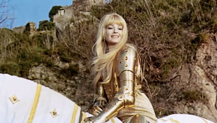 freakyfilms0's tweet photo. Monica Vitti On My Way to the Crusades, I Met a Girl Who.... (1967) https://t.co/Sg6DQWz4or