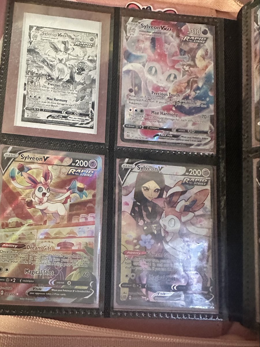 KiwiPomSuki's tweet photo. My current sylveon cards :> https://t.co/k8V7wWhRdx