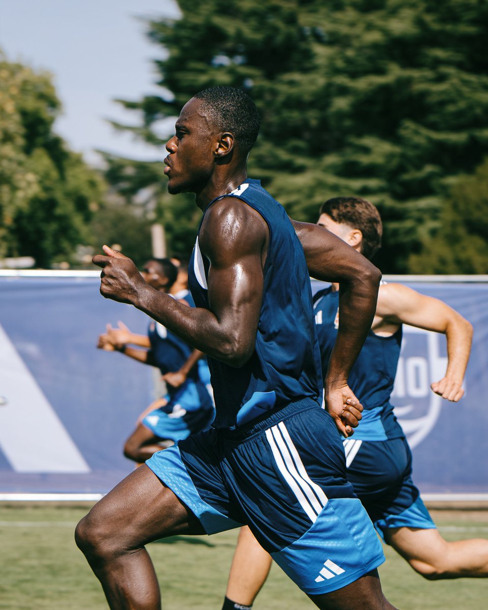 Beyondthematchh's tweet photo. Chalobah in training for Como https://t.co/ngulPZ61I1
