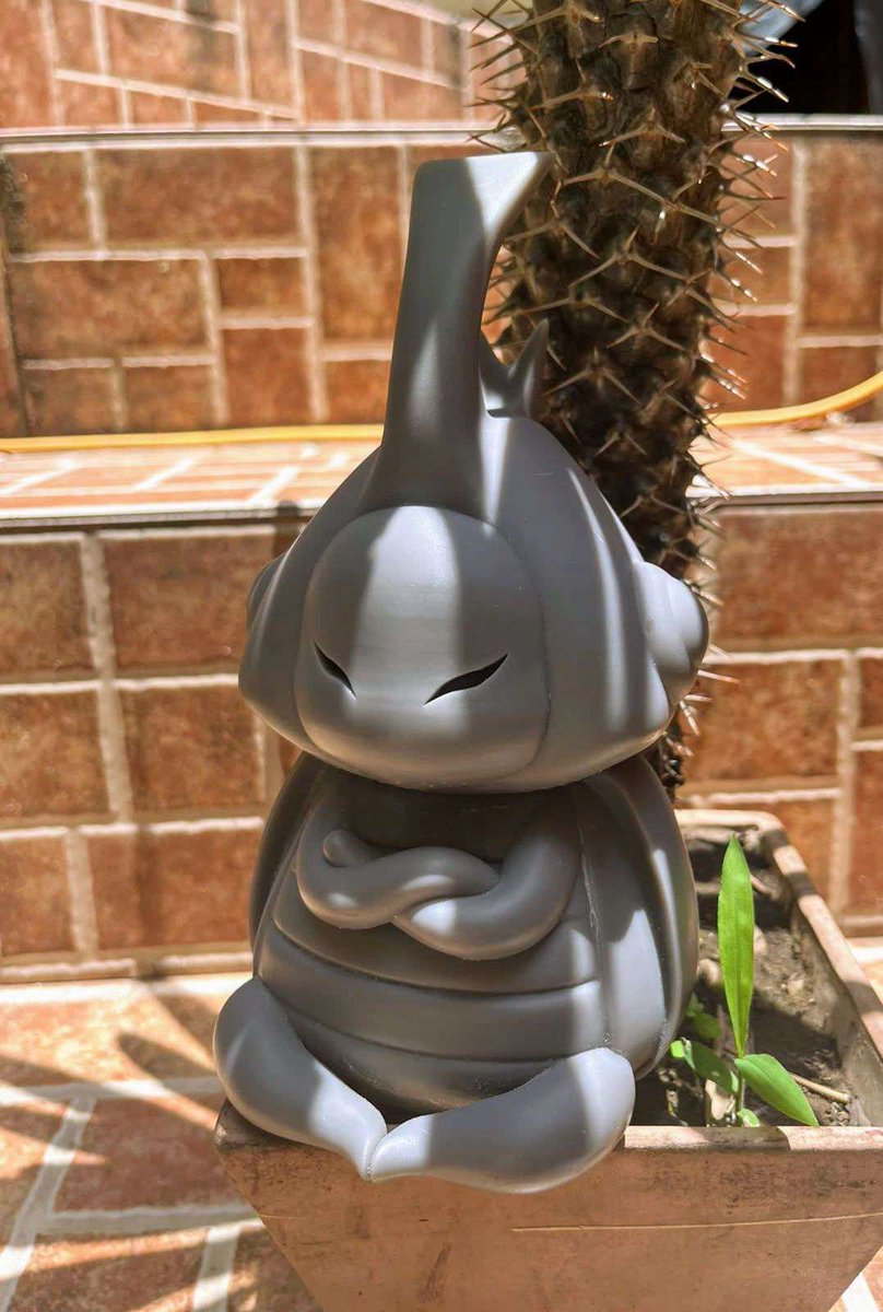 robot3san's tweet photo. Mi niño escarabajo. Prototipo de 20 cm https://t.co/E5EQZQo5q5