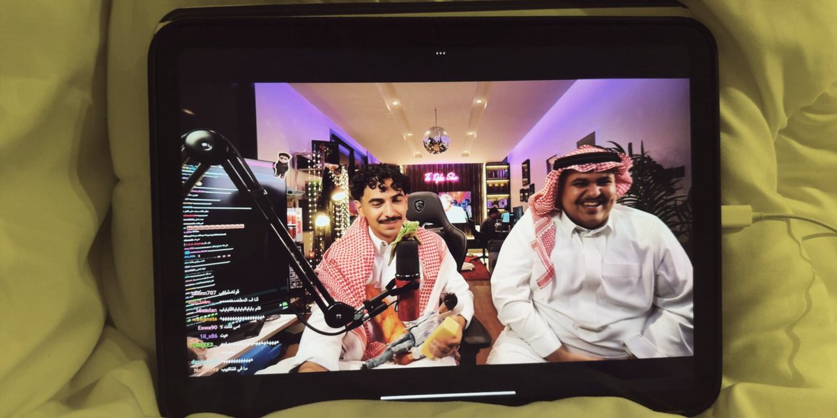 BONNiEDLRR's tweet photo. Dyler n Aboud live's 
تُصلح ما أفسده الدهر  ✨ https://t.co/lG0UOwSag0