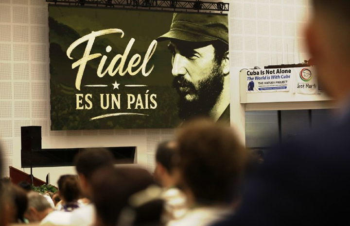 MINSAPCuba's tweet photo. 🇨🇺 En el I Coloquio Internacional Fidel: legado y futuro, el Presidente @DiazCanelB afirmó que asumir con convicción la obra de Fidel es vital para enfrentar la asfixia imperial y preservar las conquistas de la Revolución.

#100AñosConFidel #CubaPorLaVida https://t.co/mUukBKHYeR