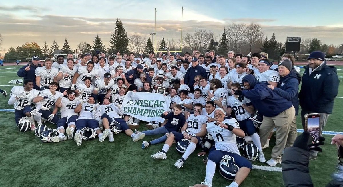 phillips_b62234's tweet photo. After a great call with @MiddFBMandigo, I’m blessed to have received an offer from Middlebury College!

@Rockets_FB @CoachJBland @kennyjr65 @PrepRedzoneAR https://t.co/C7GAgYsQUk