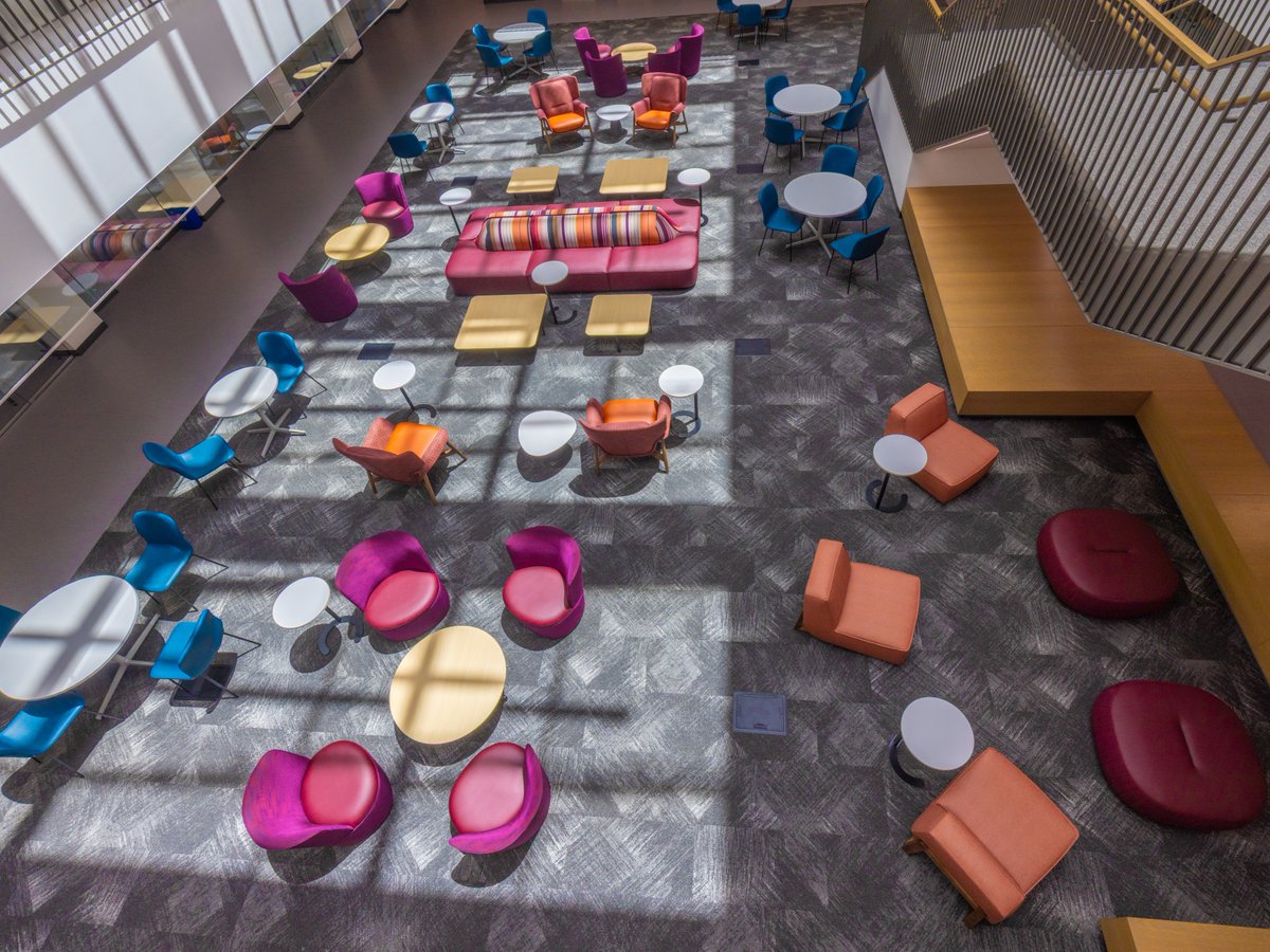 miamiuniversity's tweet photo. A look inside the recently renovated Bachelor Hall. https://t.co/l7pKLETJEe