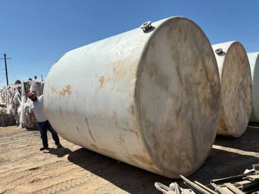 BuckRight's tweet photo. Concorde. 

Allegedly burned 6770 gallons per hour. 

Pic 2.    6500 gallon tank. 

😂😂😂😂😂

They lie to hide advanced abilities. https://t.co/hl4cRUJSAC