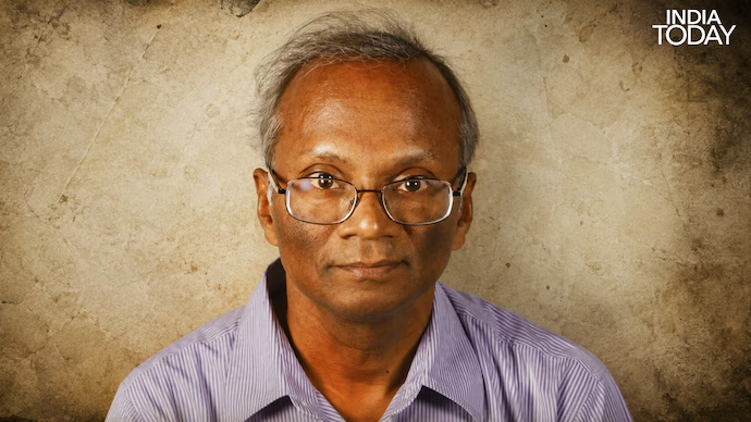 santoshnitr's tweet photo. Dr. Deepak Dhar was awarded eminent Dirac Medal for contributions to statistical mechanics. He studied at Allahabad University,  IIT Kanpur. Got PhD from Caltech in 1978. He worked closely with the legendary physicist Richard Feynman. Served as a professor at IISER Pune and TIFR https://t.co/n6HrUrpiii