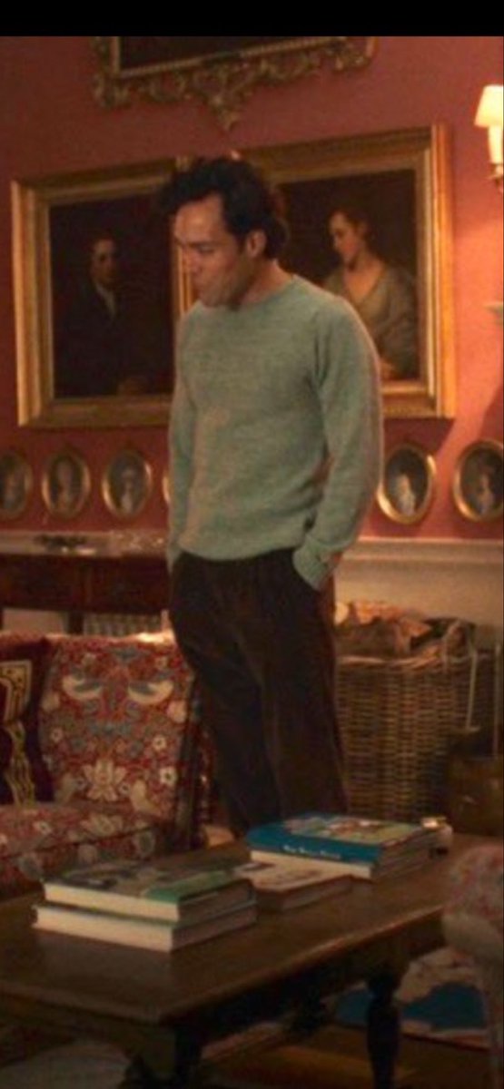 ekkk626's tweet photo. I think Rupert has a favourite pair of trousers https://t.co/9aKXwletoE