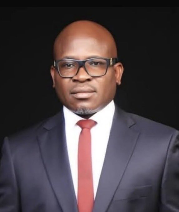 ughellivibes's tweet photo. The lawyer to Delta State Commissioner for Works on Highways and Urban Roads, Hon. Reuben Izeze, Joe Okeke, has called for his release/arraignment before a competent court. Izeze was reportedly arrested on July 30, 2026, and taken to the Ekpan Police Station for questioning over his alleged connection with the assault of Temple Mudi, a Senior Special Assistant to Governor Sheriff Oborevwori on Protocol.

Okeke made the demand following the continued detention of the commissioner at the Ekpan Police Station over his alleged connection with the assault of Temple Mudi, a Senior Special Assistant to Governor Sheriff Oborevwori on Protocol

He urged the Area Commander of the Ekpan Police Station to either release Izeze or charge him to court if the police have sufficient evidence against him.