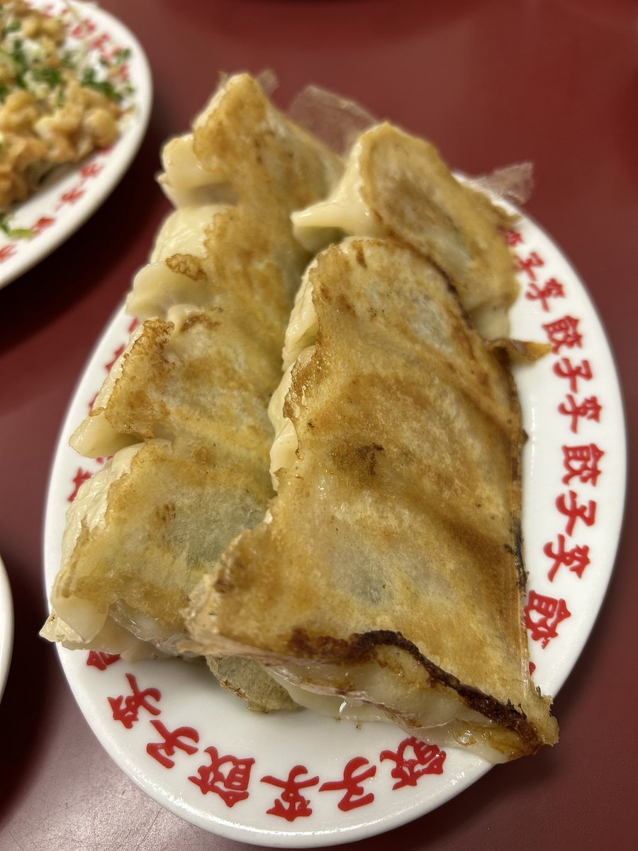 rekitama's tweet photo. 福岡市中央区の餃子李美味しいよ🤗 https://t.co/dGIRl2B7Ax