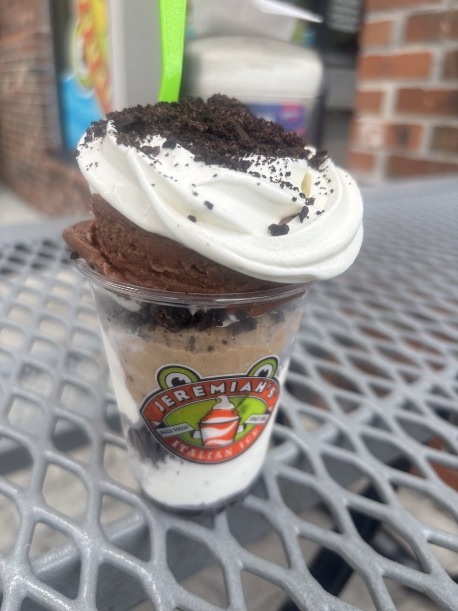 WholyCheesus's tweet photo. @SimonMajumdar Definitely 💯 ice cream 🍦 is needed to cool off https://t.co/6iE9VatJ4N