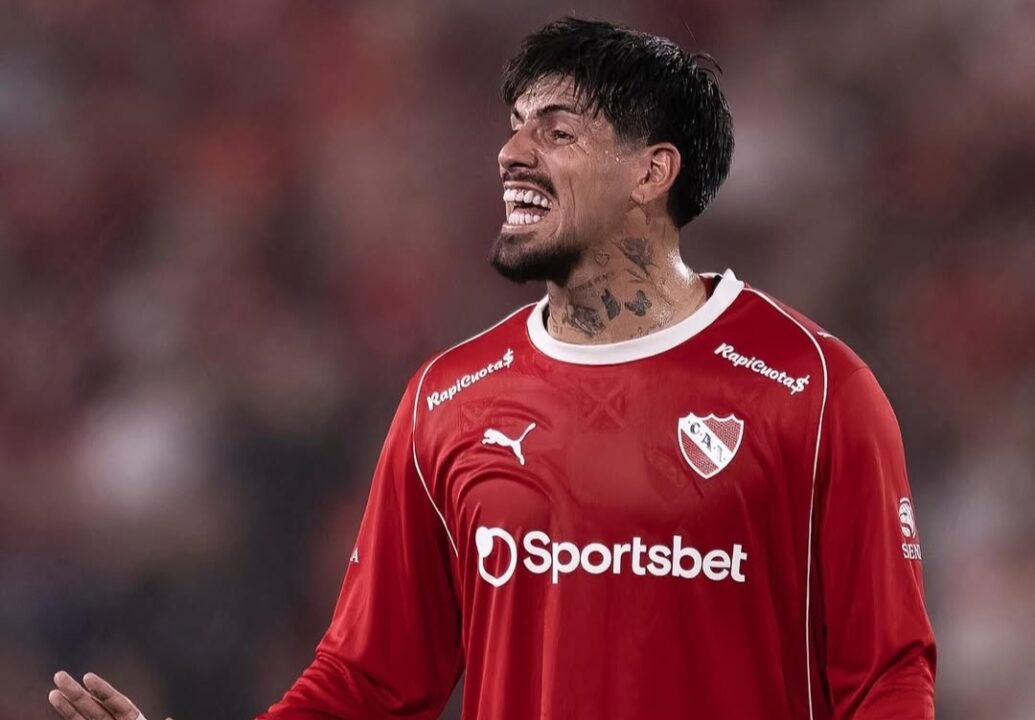 Mati_Martinez's tweet photo. 🔴 MERCADO | Se enfrió lo de Lomonaco a #Pachuca 🇲🇽. Podría aparecer la oferta que contamos el jueves en @DeLaCunaAlInf del #Alaves 🇪🇸 .
▶️ Valenti quedó en dar una respuesta luego de la charla del viernes con un dirigente.
▶️ La lesión de De Irastorza abre un cupo. https://t.co/xbQzmBnLtR