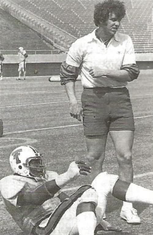 flatland_sports's tweet photo. *TRACES OF TEXAS TECH*
Bill Parcells, then Texas Tech’s defensive coordinator, watches over a Red Raider defensive player during a practice at Jones Stadium in the mid-1970s.

Bill Parcells spent 1975–77 as Texas Tech’s defensive coordinator, helping turn the Red Raiders into one of the Southwest Conference’s best teams of the era. His biggest achievement came in 1976, when Tech went 10–2, finished No. 13 in the AP poll and shared the Southwest Conference championship, with Parcells’ 3–4 defense allowing just 16.3 points per game. That team recorded impressive victories over Texas A&M, Texas, Arkansas and SMU before narrowly losing to Nebraska in the Bluebonnet Bowl. Parcells’ three seasons in Lubbock helped establish his reputation as a defensive coach, and he went on to become one of football’s legendary coaches, winning two Super Bowls with the New York Giants and eventually earning induction into the Pro Football Hall of Fame.