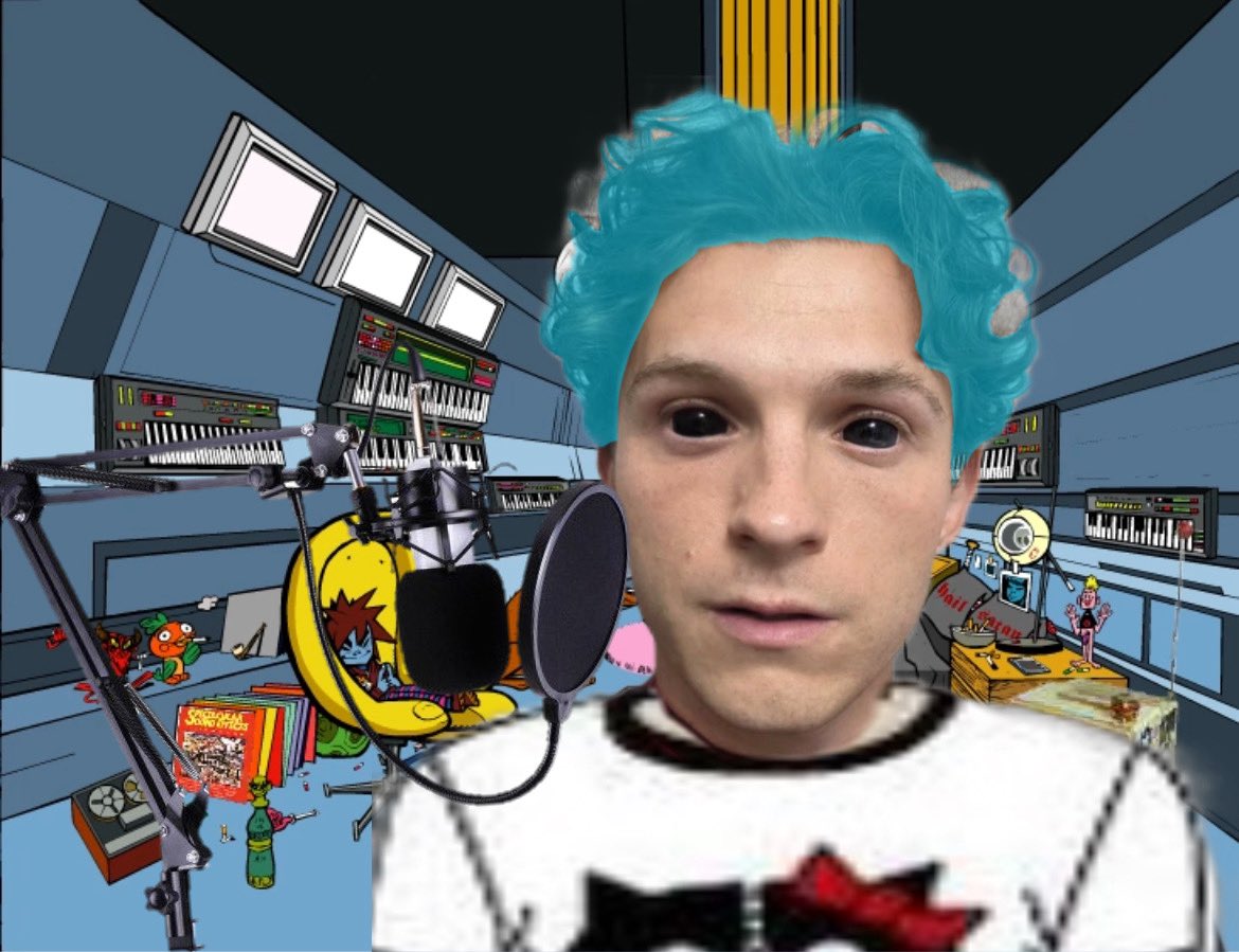 kwafflebop's tweet photo. Tom Holland on set of ‘GORILLAZ: LIVE ACTION’. https://t.co/UpYJSfREzn