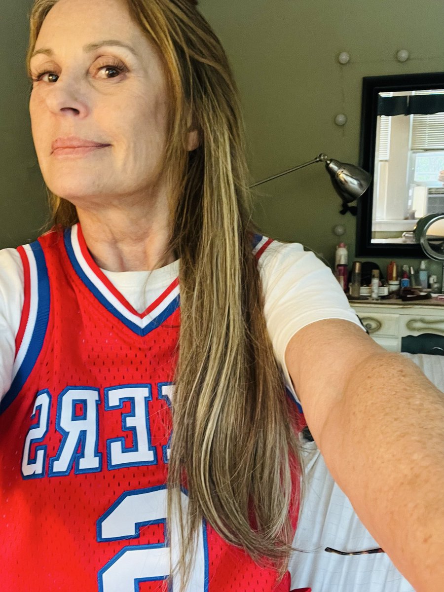 Dancermaryg's tweet photo. Today is my 60th birthday!!  🎉😁 My son got me my all time favorite player’s jersey, the man who made me a Sixers fan for life, THE incredible Julius Irving, Dr. J!!! ❤️ and yes, I was at the parade!!! https://t.co/kxgxW0AMzN
