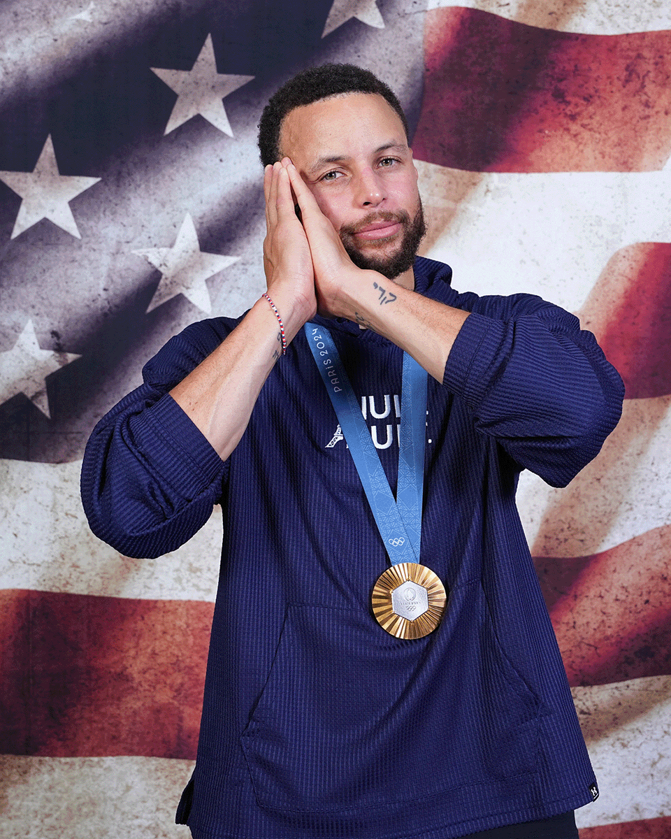 warriors's tweet photo. A golden moment 🥇

On this date in 2024, Stephen &amp; @usabasketball brought home the gold 🇺🇸 https://t.co/iEbx66eDN1