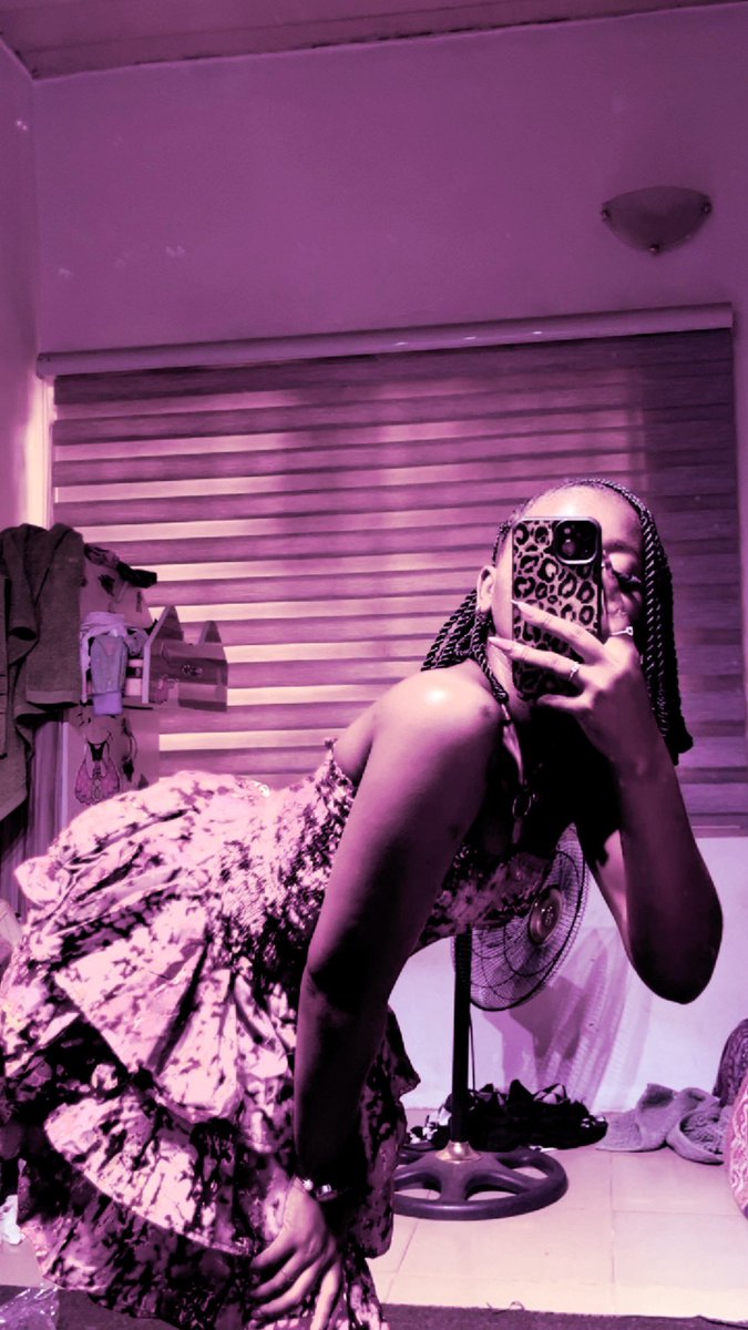 Sumptuous_bae's tweet photo. I’ll be mad if i wasn’t Yoruba!👸 https://t.co/2A4hNxoZEn