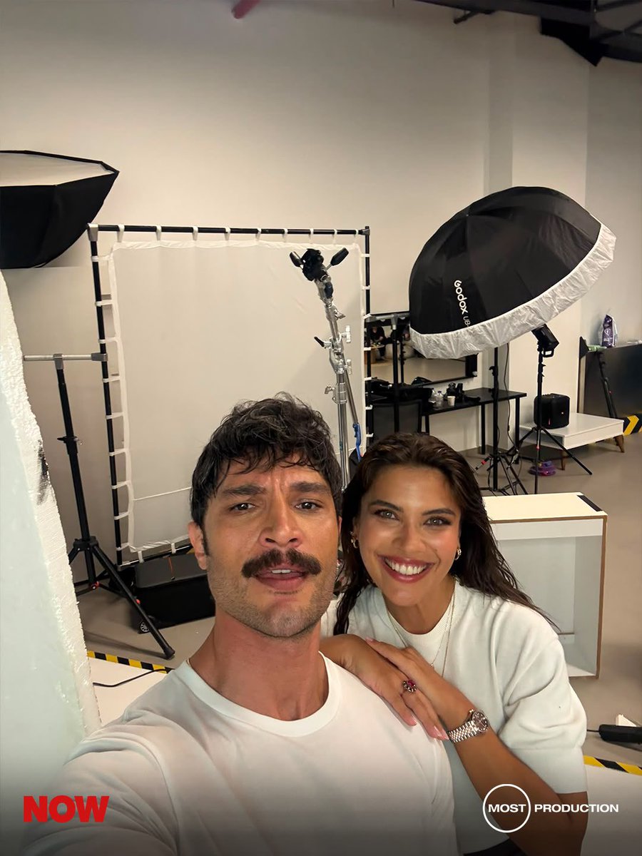 halefdizi's tweet photo. Sürpriz… Biz geldik. 🤍

#HalefKöklerinÇağrısı yeni sezonuyla yakında NOW’da.

@nowtvturkiye @mostproduction https://t.co/KZwK9AASnZ
