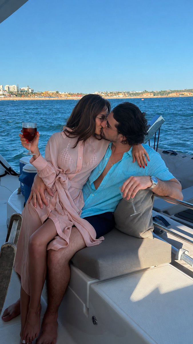 xjessicaruiva's tweet photo. MaiLipe e Macó vivendo!
Como é bom ver minhas divas sendo felizes e amadas 🥹♥️ https://t.co/OBccHrjgql