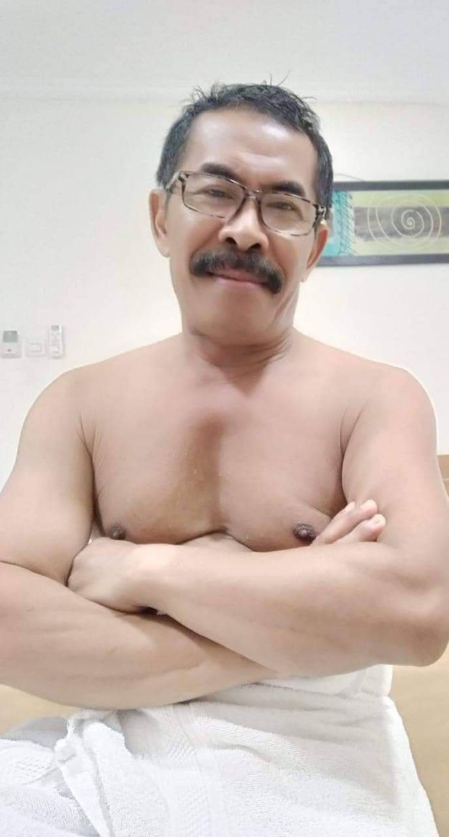 kisnosuryo's tweet photo. https://t.co/sfxnYk1024

Emang paling top bapak rahmat https://t.co/FHISGFTcTz