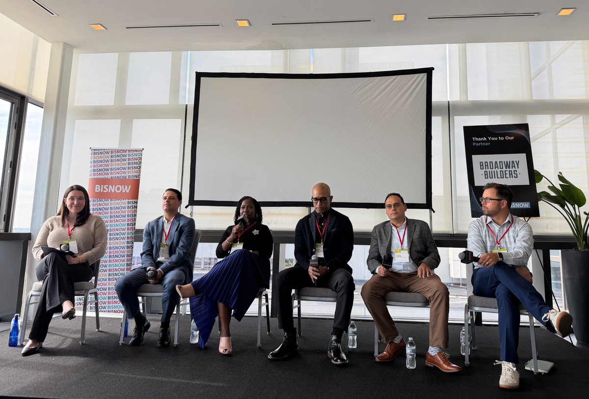 NewCommunityCor's tweet photo. New Community President and CEO Simone Gagneron joined industry leaders Aug. 5 for a Bisnow panel discussion on affordable housing. We’re proud to have Simone bring New Community’s perspective to this important conversation and to continue advocating for stronger communities! https://t.co/7Dag8Mqb91