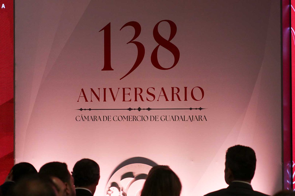 JosOrendain's tweet photo. Celebrar 138 años de la Cámara de Comercio de Guadalajara es reconocer una historia de liderazgo, compromiso y trabajo constante en favor del desarrollo empresarial de nuestra ciudad.

Es un orgullo felicitar a una institución que, a lo largo de más de un siglo, ha sido parte fundamental del crecimiento de Guadalajara, impulsando a quienes, con su visión y esfuerzo, generan oportunidades y fortalecen nuestra comunidad.

Desde Expo Guadalajara, reconocemos con admiración su trayectoria y celebramos este importante aniversario, con la certeza de que seguiremos compartiendo el compromiso de contribuir al desarrollo de nuestra ciudad.

¡Muchas felicidades a la Cámara de Comercio de Guadalajara por 138 años de historia, liderazgo y compromiso!