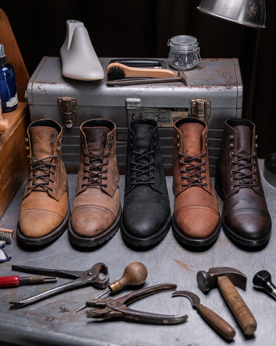 ThursdayBootCo tweet picture