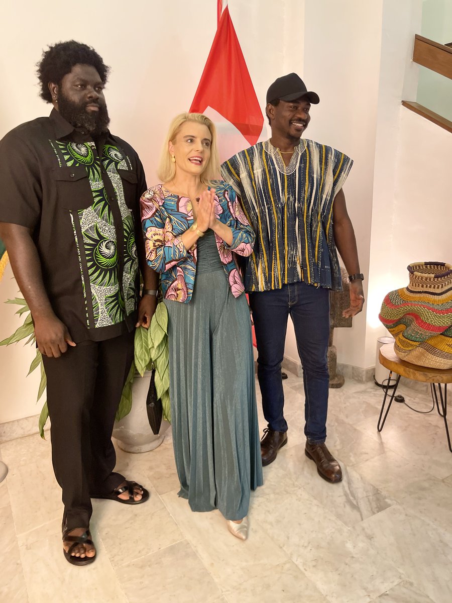 Verbaltrans's tweet photo. Together, we continue to enhance the narratives, making creativity and quality education appealing to all sects of Ghanaians and beyond. It can only get greater! #SignificantImpacts Inspiring Generations

V.T. @Albysonik, H.E. @SwissAmbAccra &amp; @glennsamm 👏🏾❤️Exceptional family!! https://t.co/kHLo6JKgJg