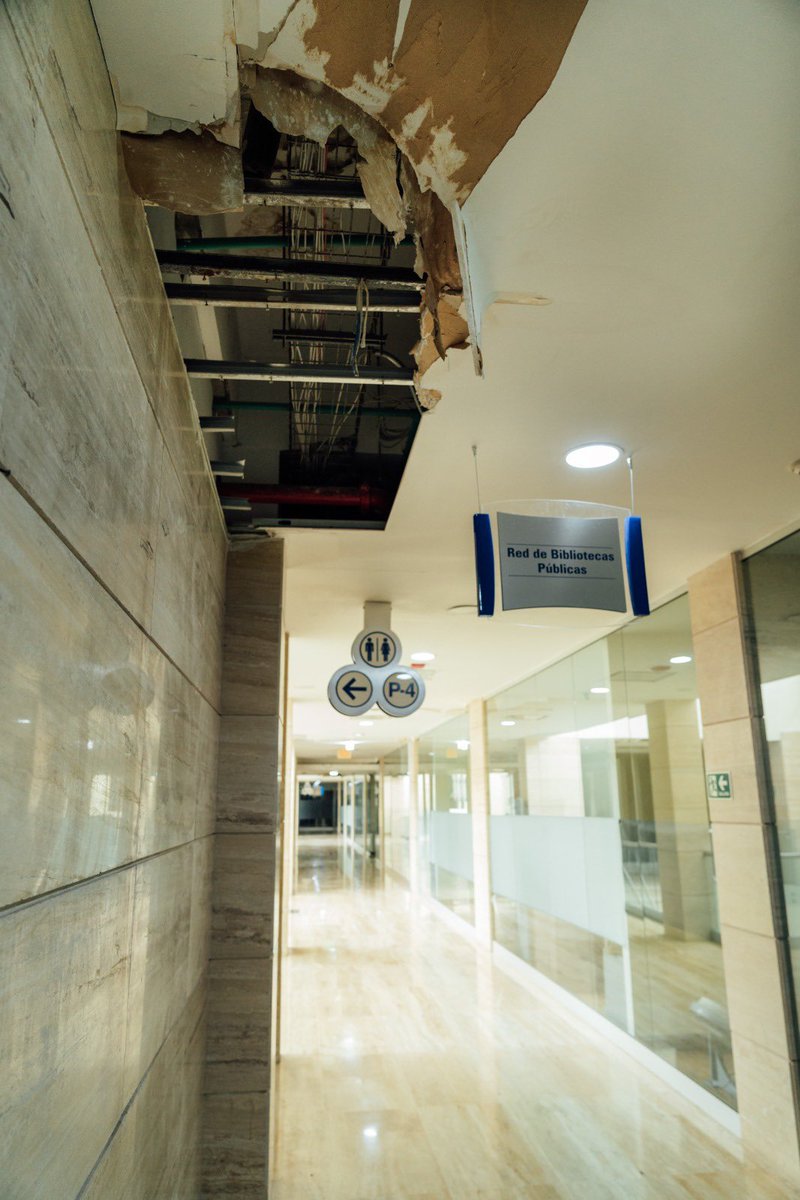 mivedrd's tweet photo. 🏛️📚 La Biblioteca Nacional Pedro Henríquez Ureña necesita una intervención a la altura de la importancia que representa para el país.

Ante el deterioro de gran parte de sus instalaciones, avanzamos con un proceso de licitación para su remozamiento general, que contempla la recuperación de su infraestructura y la modernización de sistemas esenciales, creando mejores condiciones para sus colecciones, usuarios y colaboradores.

Una intervención necesaria para proteger nuestro patrimonio y devolverle a este espacio las condiciones que merece. 🇩🇴

#ComprasPublicasExplicadas