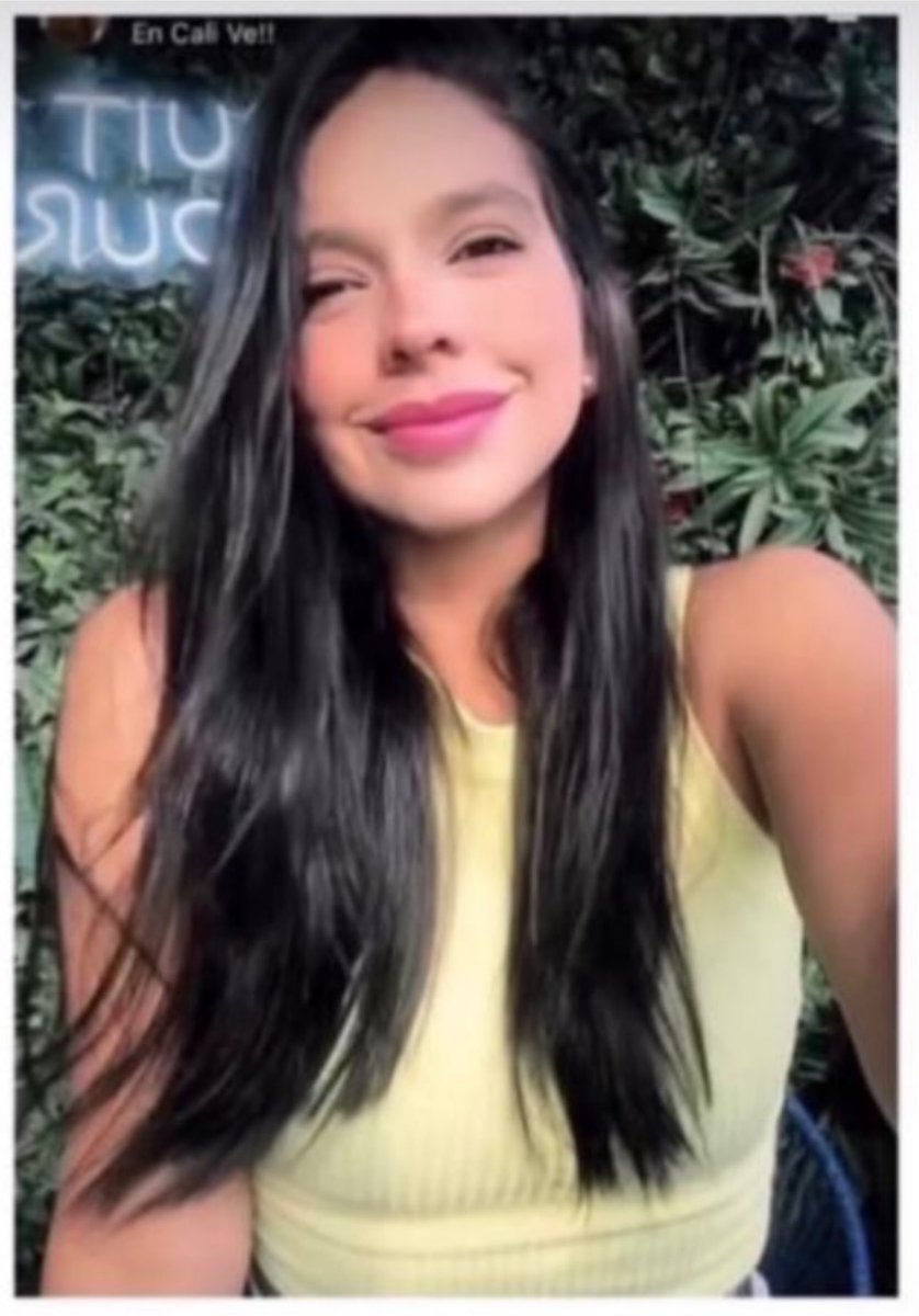 dicalaca18's tweet photo. #Urgente 🚨#Cali Si alguien sabe del paradero de Alejandra Vivas Jiménez y Martín Vivas Jiménez se encontraban en el edificio Ana Del Pilar que colapsó, por favor enviar información al DM del Instagram @SanchlO8
