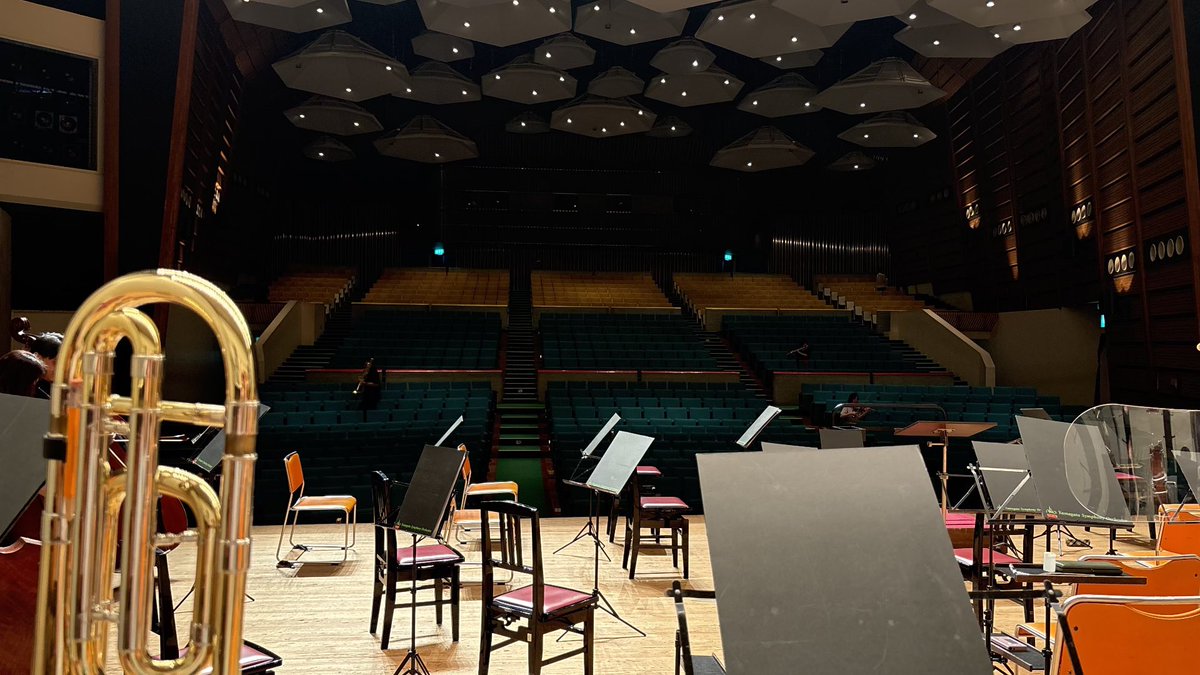 tomobtrb's tweet photo. いつも、落ち着きと温かみがあると思って吹いているホール https://t.co/PNcCWI0v0R