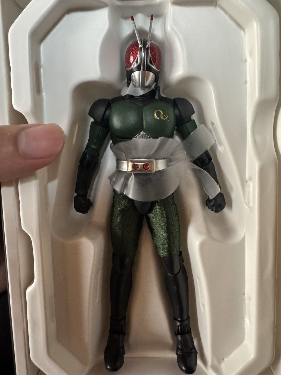 zio_02arm's tweet photo. おぉ！？俺は太陽の子！ https://t.co/yFeb8cBgFD