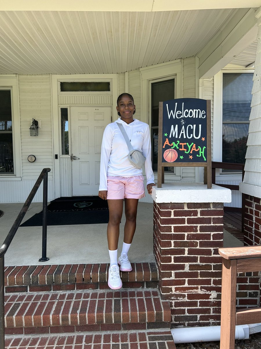 AniyahSisco3's tweet photo. Awesome day at MACU! Really enjoyed seeing everything the university has to offer. Big thanks to everyone who made it such a great experience. #MACUVisit #CampusLife @MACUniversity https://t.co/plTn5mA1d6