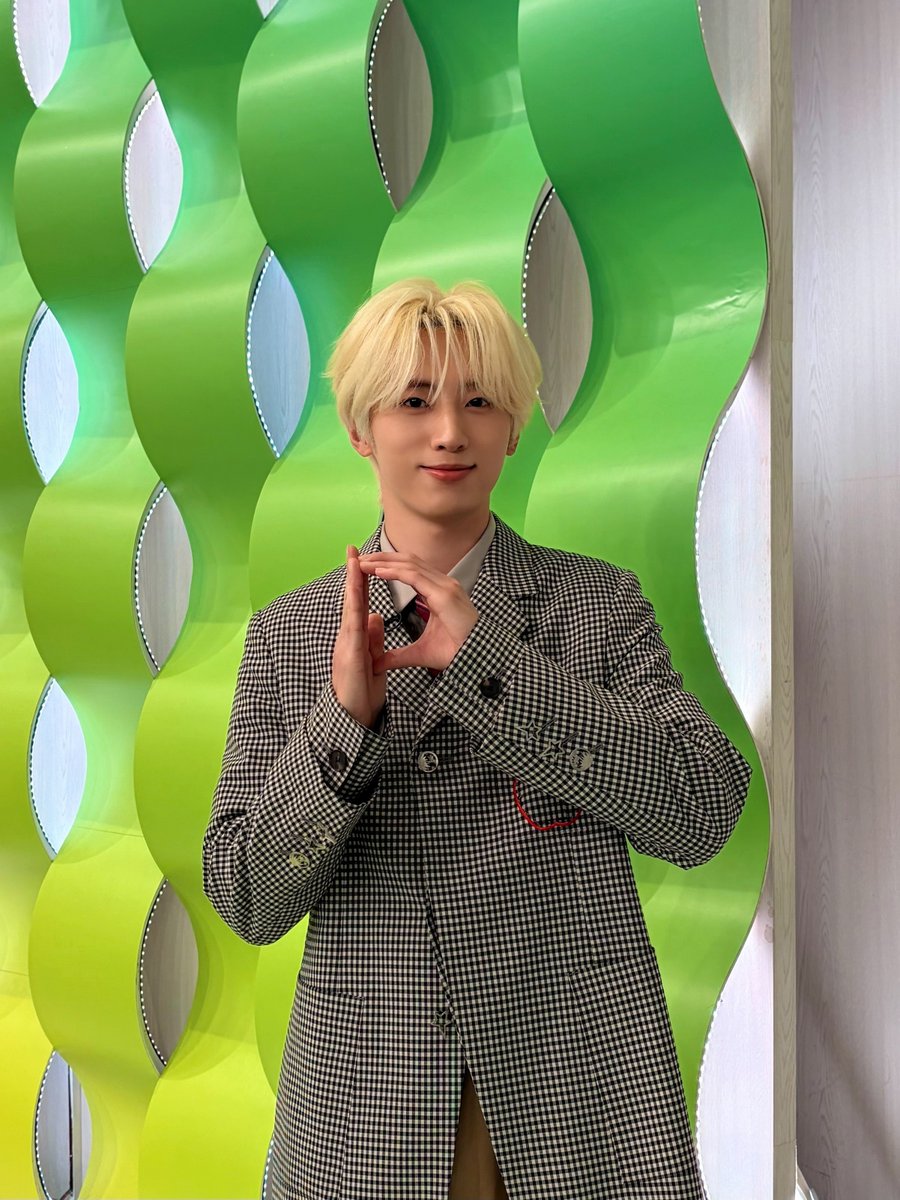 official__INI's tweet photo. [📸] 260811
日本テレビ
「#DayDay.」

#フェンファン が出演しました🧸
ありがとうございました！

@ntv_DayDay
#INI #Todays_INI https://t.co/7WCgKP6imW