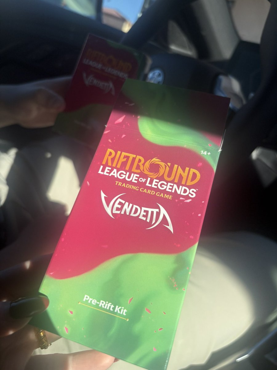 mnchies's tweet photo. date idea, drive to card shops &amp; open packs in the car https://t.co/dqeWMGOIon