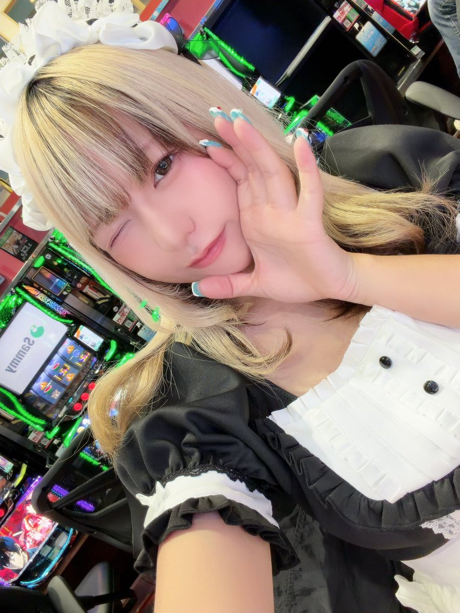 KohinataMinori's tweet photo. おはよう滋賀の朝☀️
今日は#ワイドツインパーク 様へ🔰pr

県外フォロワーちゃん、常連さんと楽しく抽選7/12+一般10名ほど

モンキー一番埋まるの早かった、前日出てたラスト一台座りました…✊

🈵満台
モンキー
やじきた
戦国コレクション6
北斗転生
とある2

✅人気
東京喰種 https://t.co/E2XPB0ARj5