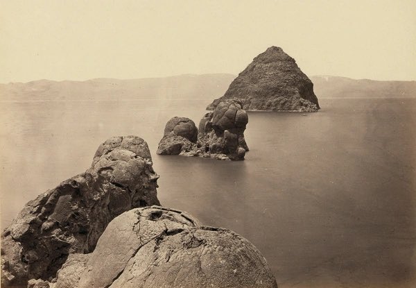 Dub__A's tweet photo. Photos of the American West by Timothy O’Sullivan during the geological surveys of the 40th Parallel and West of the 100th Meridian (1867-1872) https://t.co/erzEPAI50j