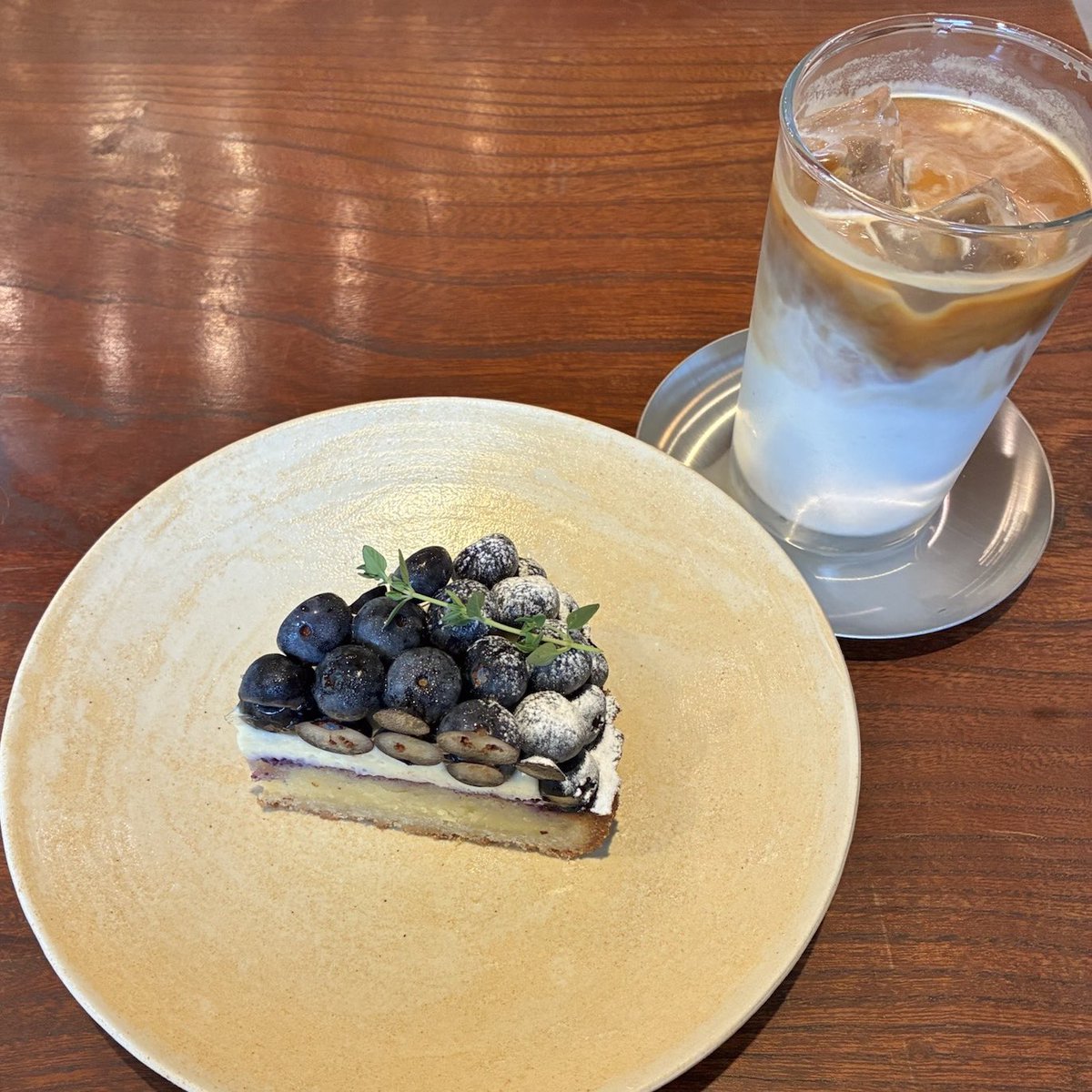 tomoki0215's tweet photo. 先週行った平野珈琲 飯綱 山の喫茶室
また行きたい https://t.co/b2JfrhKdhe