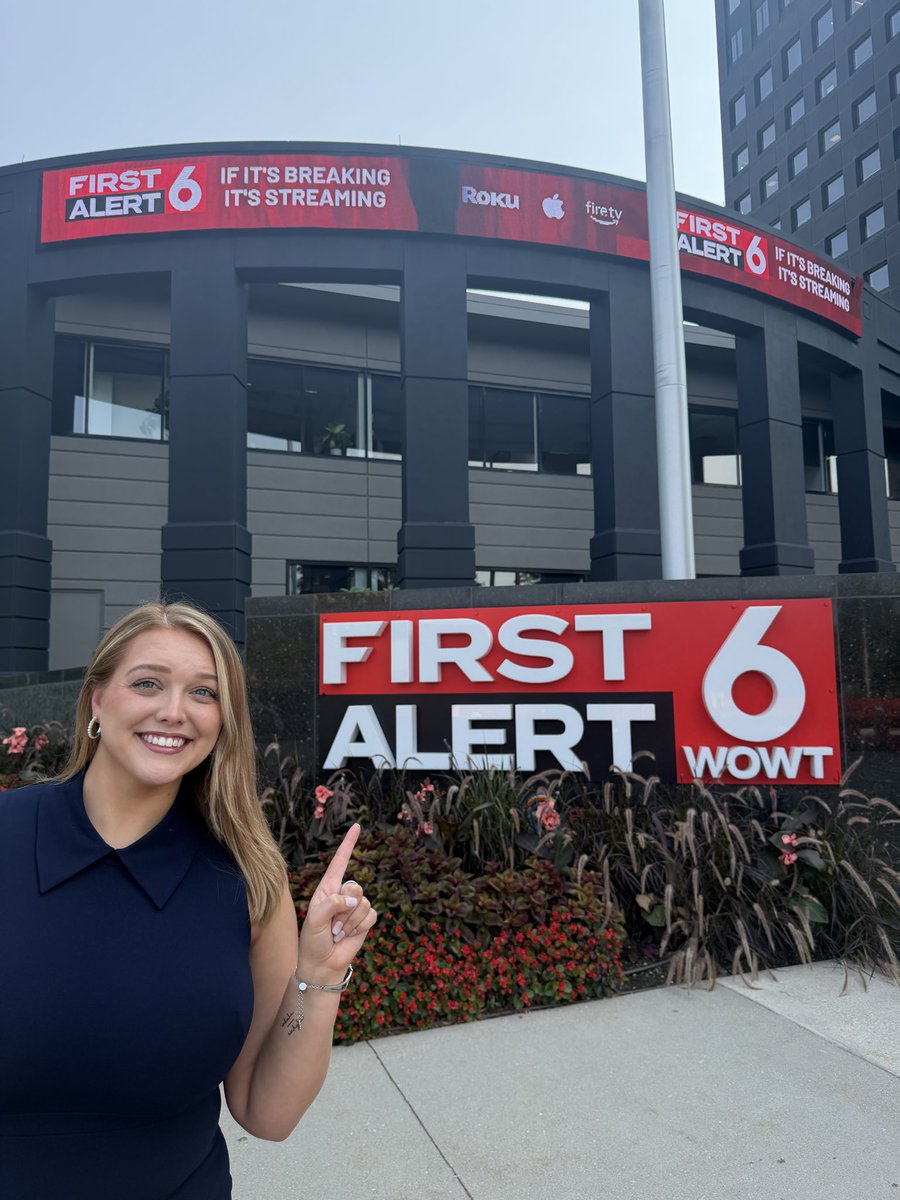 Shenks4Watching's tweet photo. First day done ✅

So excited to start this new chapter in Omaha at @WOWT6News, delivering content across every medium📱📺

I’m getting familiar with the newsroom and will be on air, streaming and on all First Alert 6 social platforms soon 😁 https://t.co/mAG4UzyuzX