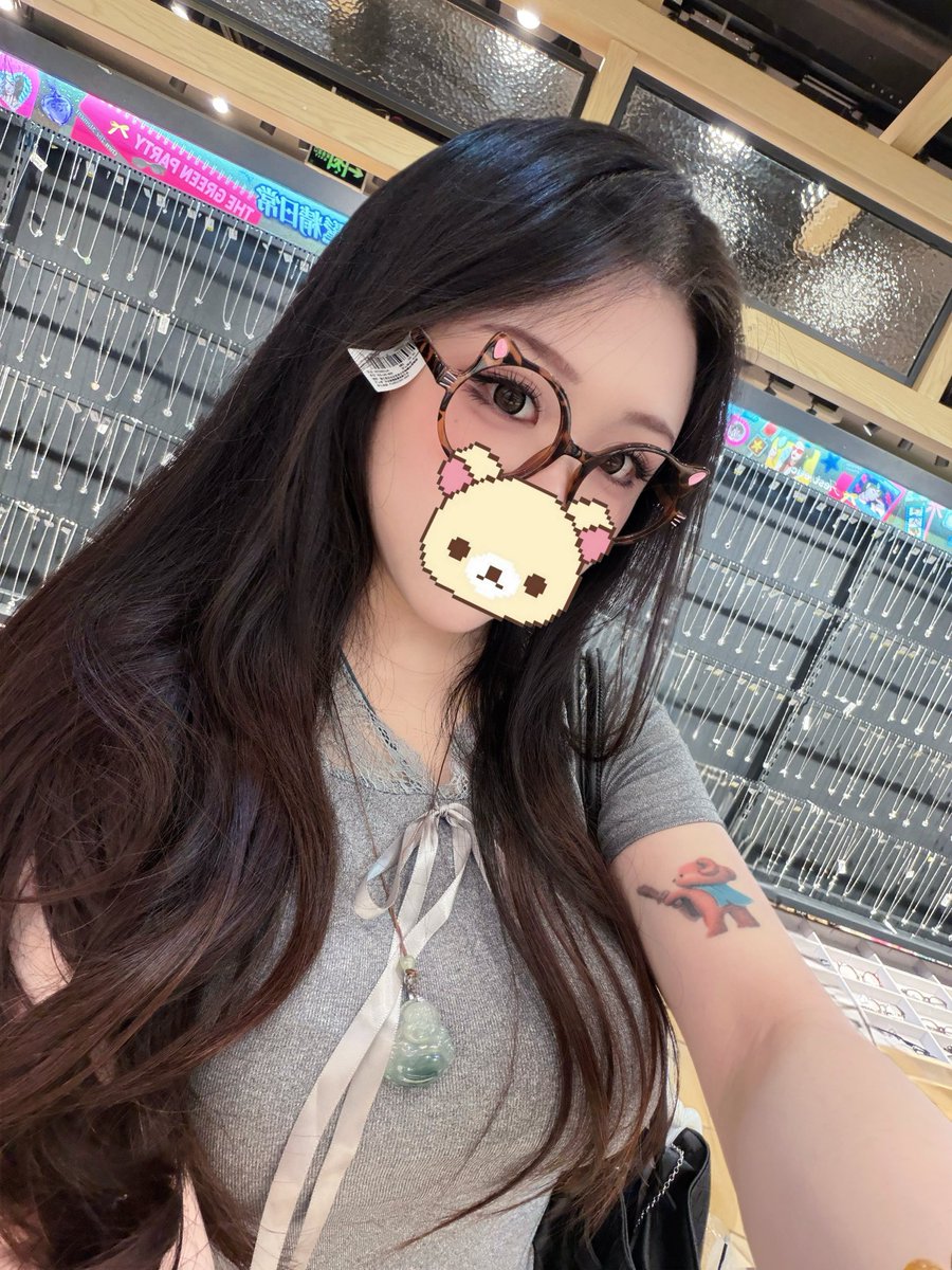 Mi2rbae's tweet photo. 我就这样吃好喝好 活得萌萌的 ⸝⸝⸝ ╸▵╺⸝⸝⸝ https://t.co/Dvn6WGu3DF